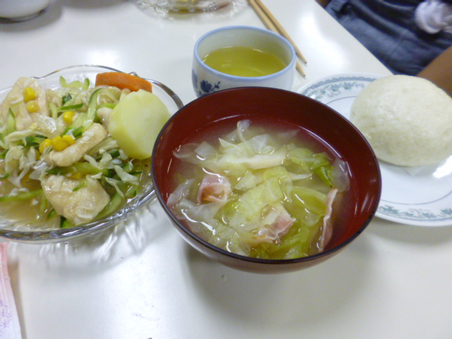 野菜たっぷりのごはん!